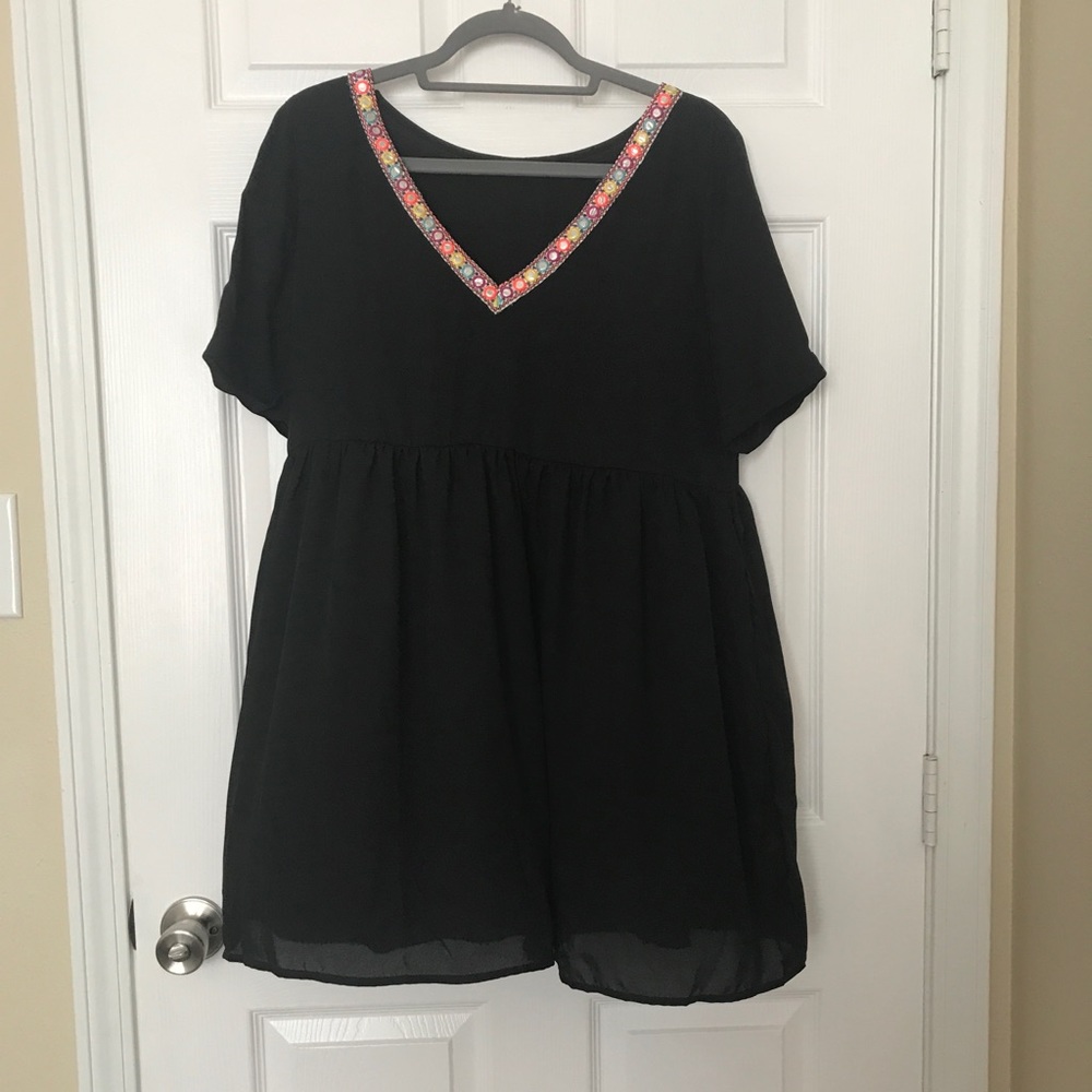 SHEIN Flowy Dress with Detailed Collar